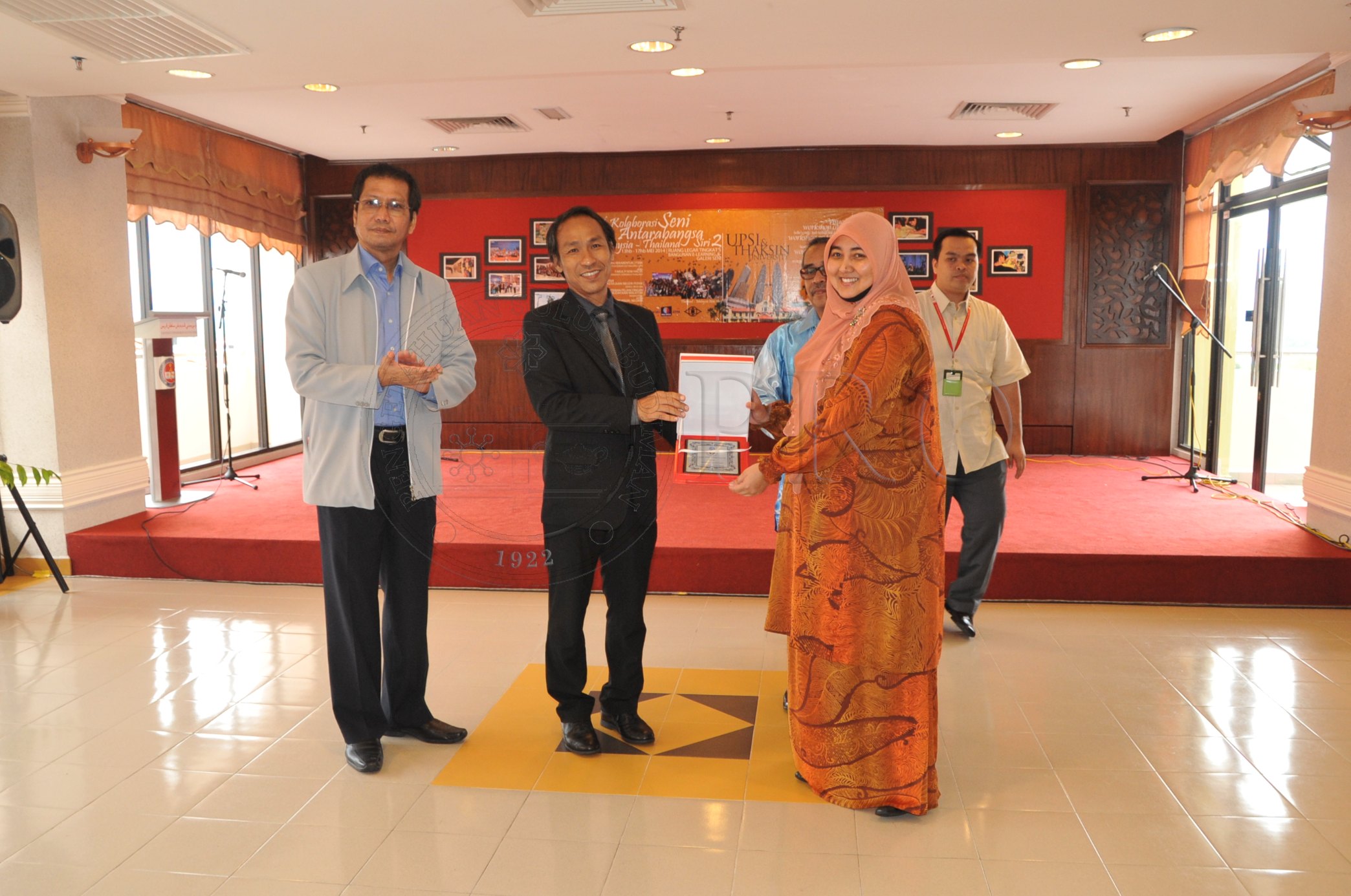 PRO 14 45 THAKSIN PRO 5840